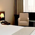 Отель Holiday Inn Bratislava