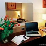 Holiday Inn Bratislava Отель 4*