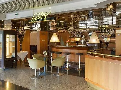 Holiday Inn Bratislava Hotel