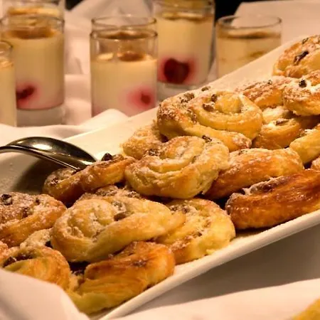 Holiday Inn Bratislava 4* Pressburg