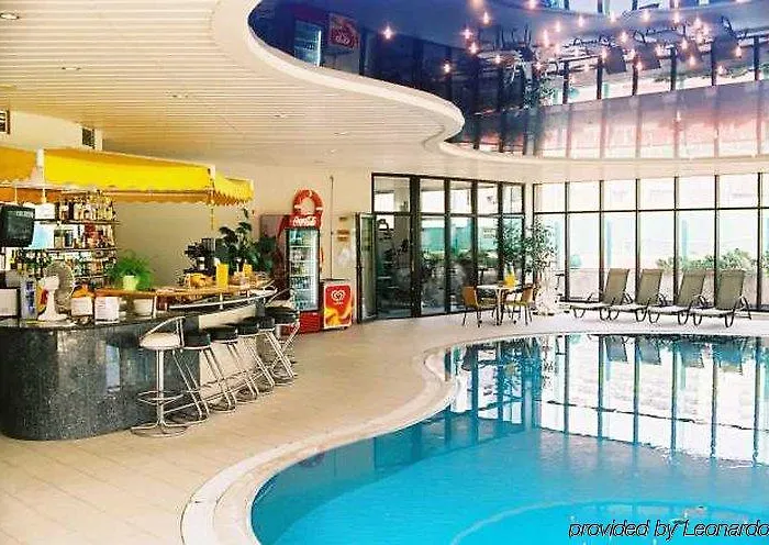 هوليداي إن براتيسلافا فندق