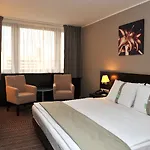 Holiday Inn Bratislava Hotel 4*