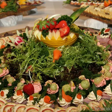 Holiday Inn Bratislava Hotell