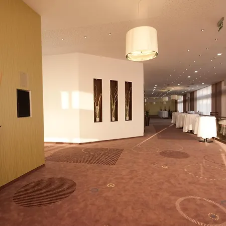 Holiday Inn Bratislava Hotell Bratislava