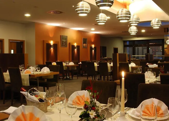 Holiday Inn Bratislava Братислава