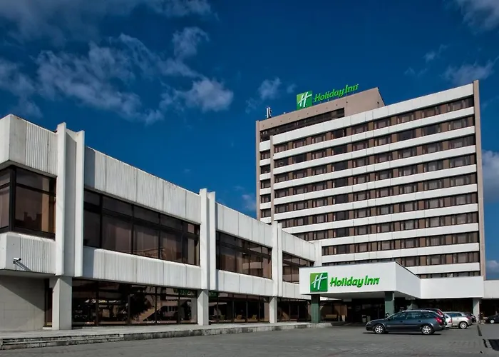Holiday Inn Bratislava Отель