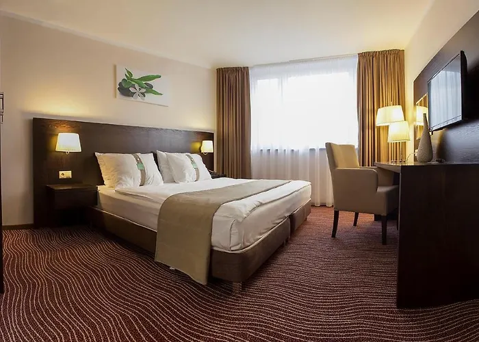 Holiday Inn Bratislava Братислава