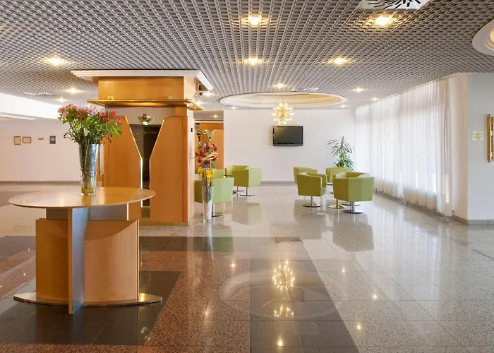 Holiday Inn Bratislava Hotel